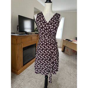 41 Hawthorn Faux Wrap Belted Dress Size Small Maroon All Over X Print Sleeveless